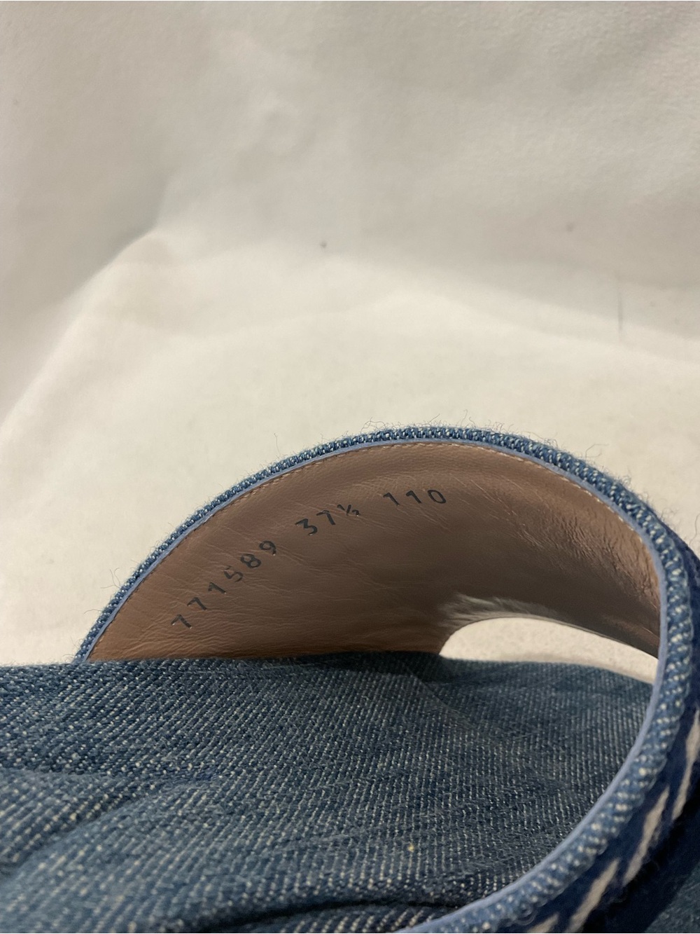 Gucci Sandals - Picture 5 of 6